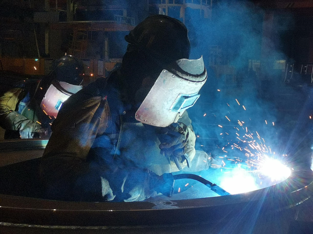 �ǹ��ɶԹ���-׷�󿵽�,����һ������