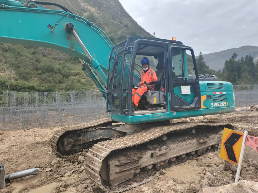 ÌôÕ½Ììϵڶþ¸ßɽÂö£¡ÌǹûÅɶԹÙÍøÖÇÄÜ×°±¸ÖúÁ¦ÃØÂ³°²µÚ˹¹ú¼Ò¹«Â·ÏîÄ¿½¨Éè