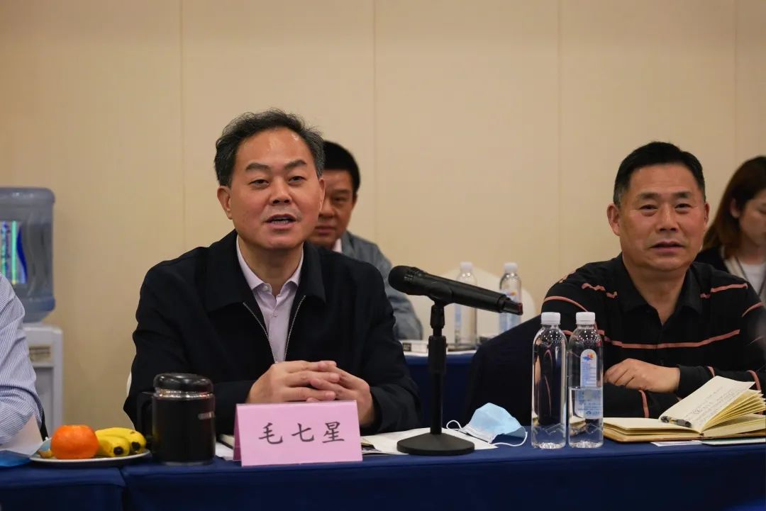 ���ų�����Я�ֹ�Ӯ�����廪���Ӹ���������̻��Ž����ý���