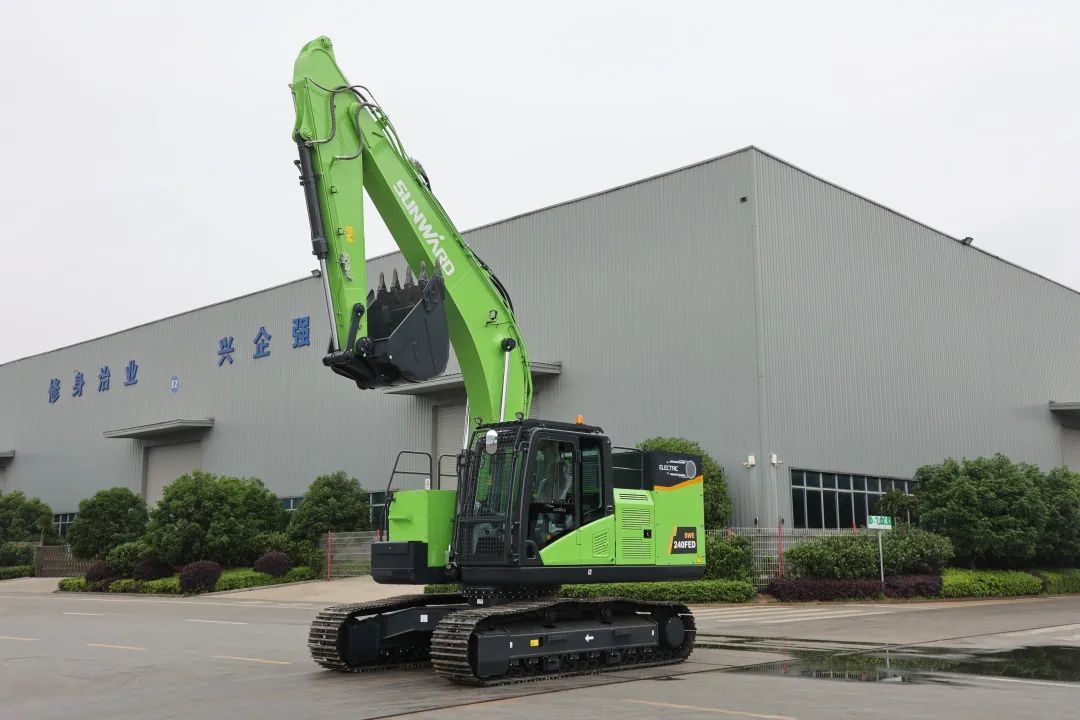 Õ÷Õ½´¨²ØÌú·£¡ÌǹûÅɶԹÙÍøÖÇÄÜÐÂÒ»´úµç¶¯ÍÚ¾ò»úÀֳɽ»¸¶