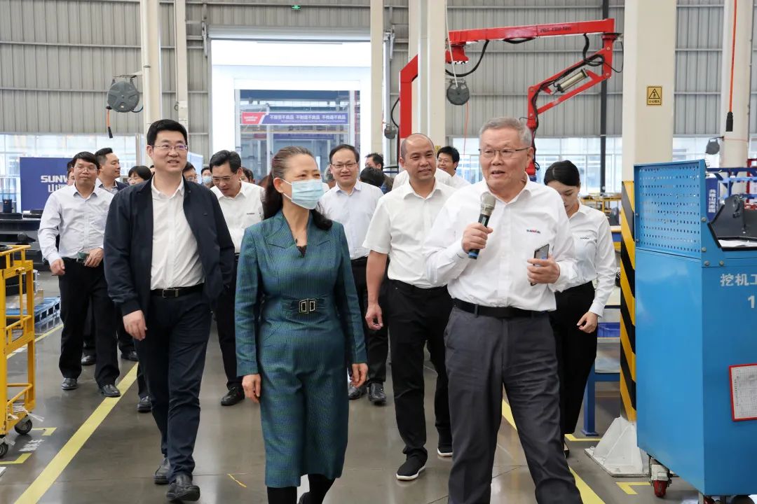 É²úѧÑкÏ×÷£¡ÖÐÄÏ´óѧУ³¤¡¢Öйú¹¤³ÌԺԺʿÌïºìÆìÂÊÍÅÔì·ÃÌǹûÅɶԹÙÍøÖÇÄÜ