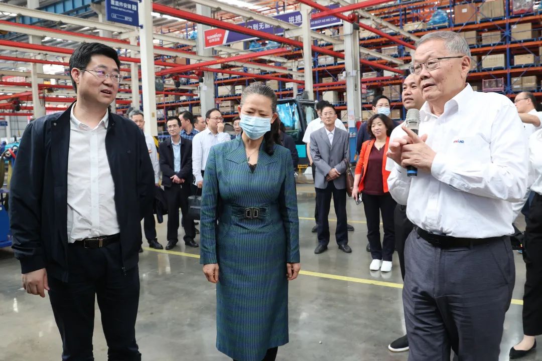 É²úѧÑкÏ×÷£¡ÖÐÄÏ´óѧУ³¤¡¢Öйú¹¤³ÌԺԺʿÌïºìÆìÂÊÍÅÔì·ÃÌǹûÅɶԹÙÍøÖÇÄÜ