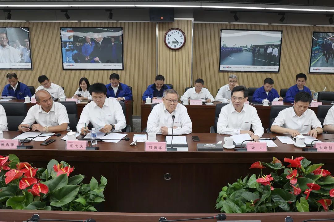 É²úѧÑкÏ×÷£¡ÖÐÄÏ´óѧУ³¤¡¢Öйú¹¤³ÌԺԺʿÌïºìÆìÂÊÍÅÔì·ÃÌǹûÅɶԹÙÍøÖÇÄÜ