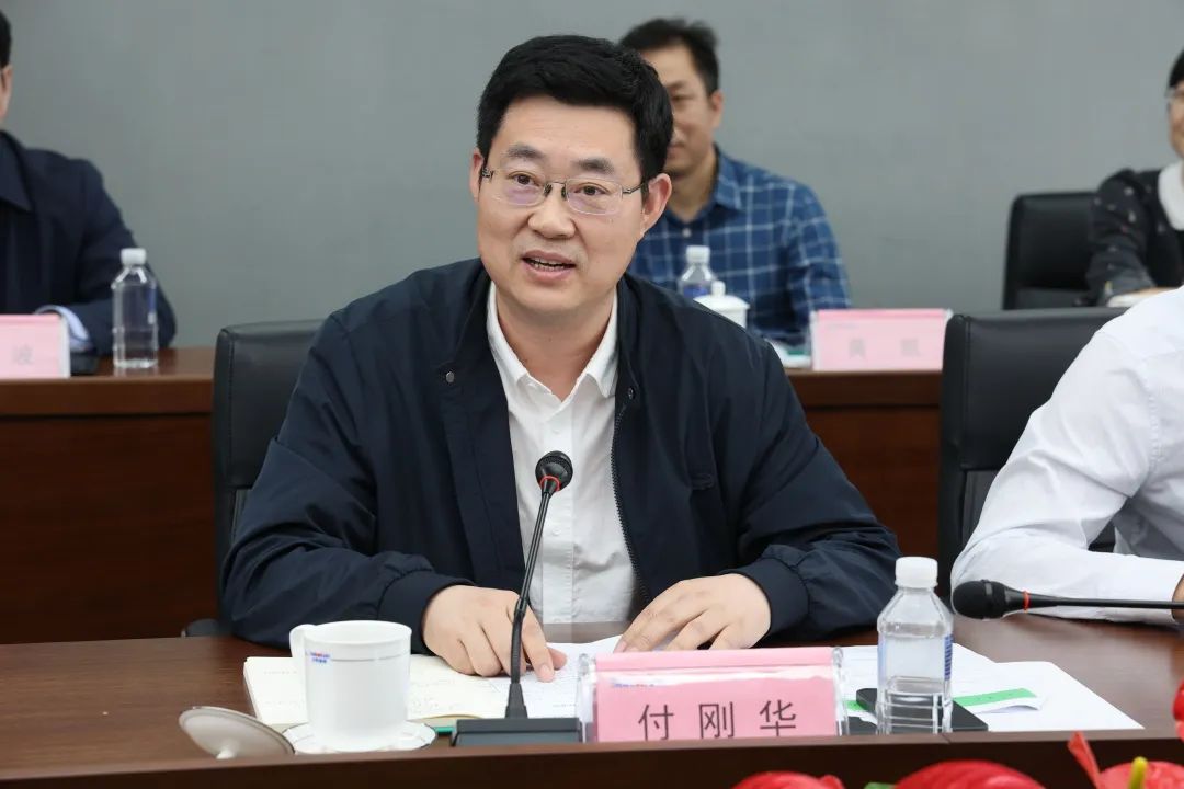 É²úѧÑкÏ×÷£¡ÖÐÄÏ´óѧУ³¤¡¢Öйú¹¤³ÌԺԺʿÌïºìÆìÂÊÍÅÔì·ÃÌǹûÅɶԹÙÍøÖÇÄÜ