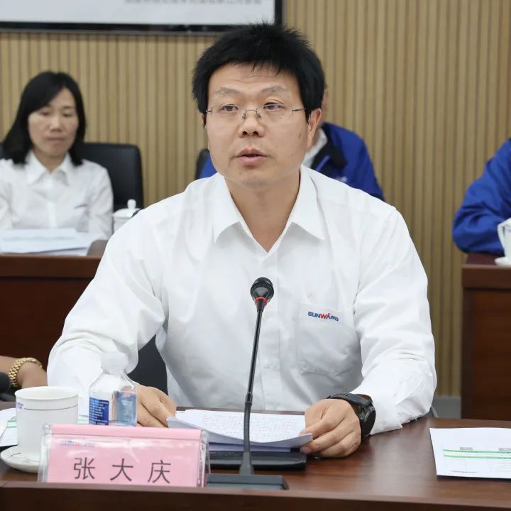 É²úѧÑкÏ×÷£¡ÖÐÄÏ´óѧУ³¤¡¢Öйú¹¤³ÌԺԺʿÌïºìÆìÂÊÍÅÔì·ÃÌǹûÅɶԹÙÍøÖÇÄÜ