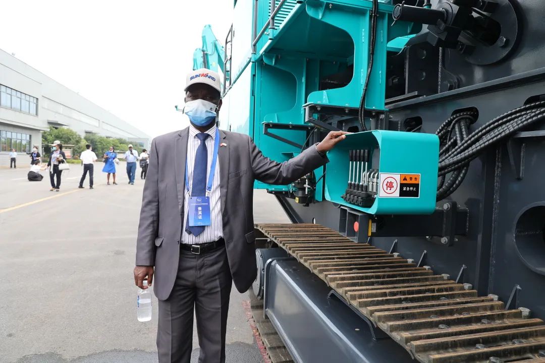 ����פ��ʹ���߷��ǹ��ɶԹ�������