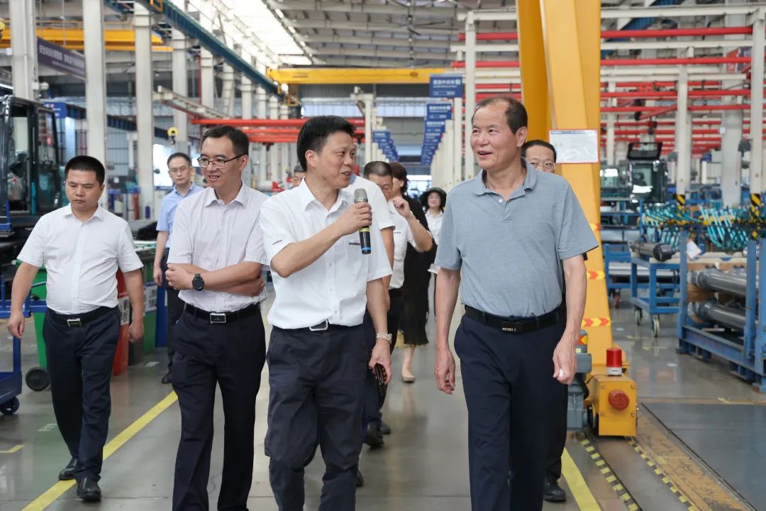 农业农村部农业机械化管理司调研糖果派对官网智能