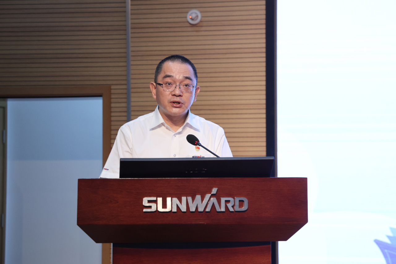 �ͷס���������������С����ǹ��ɶԹ�������ְ����Ů�����йܰ��ҵ��