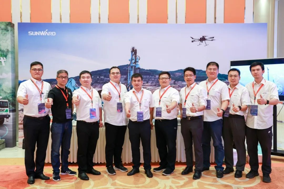 �ǹ��ɶԹ���-׷�󿵽�,����һ������