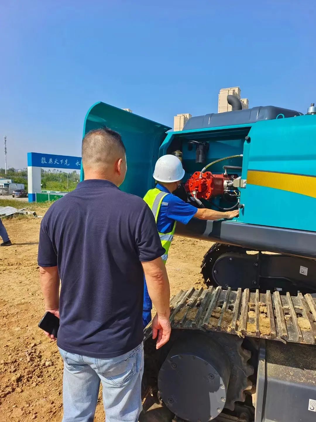 ȫ�����£��ǹ��ɶԹ��������ھ����������һ��