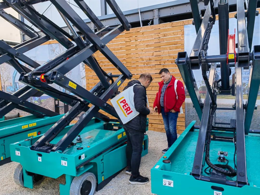 Bauma 2022 | �״��������ǹ��ɶԹ������ܸ߿ջ�е������