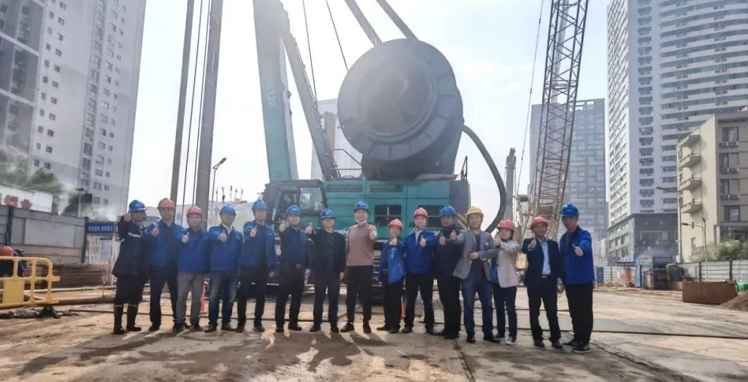 首战创佳绩!糖果派对官网智能双轮铣槽机助建长沙地铁7号线