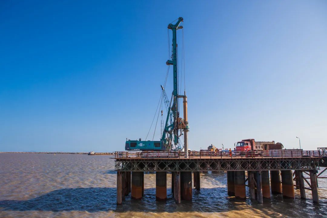 ���ޣ��ǹ��ɶԹ��������������������������ҵ����ھ���Ʒ