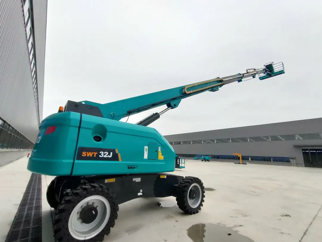 �������ţ��ǹ��ɶԹ������ܹ��Ŀ�32��ֱ��ʽ�߿���ҵƽ̨�ֳ�����