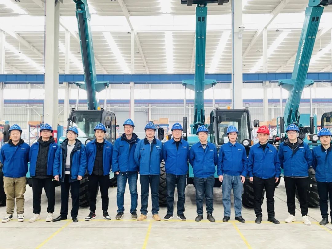 ���÷��ͽ�������Ʒ���ǹ��ɶԹ����������������۲�װ��ͬʱ����