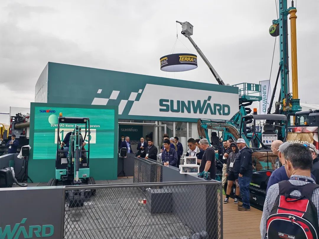 ��չֱ�� | ����쭡��������ǹ��ɶԹ�������������չʾ�й�����Ӳʵ��