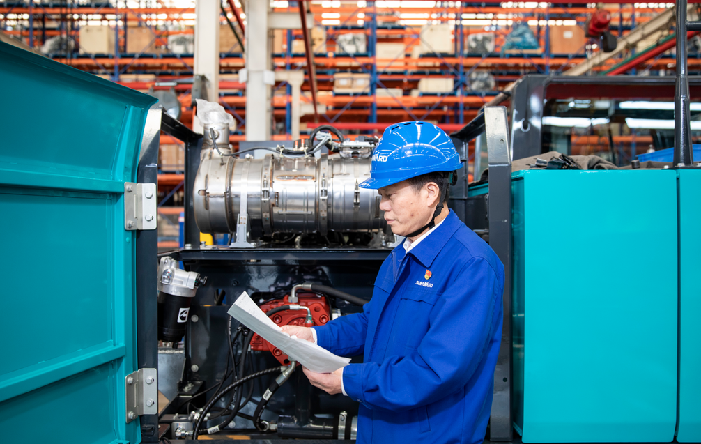 糖果派对官网智能朱建新荣获“首届湖南省先进制造业科技立异大赛领武士物奖”