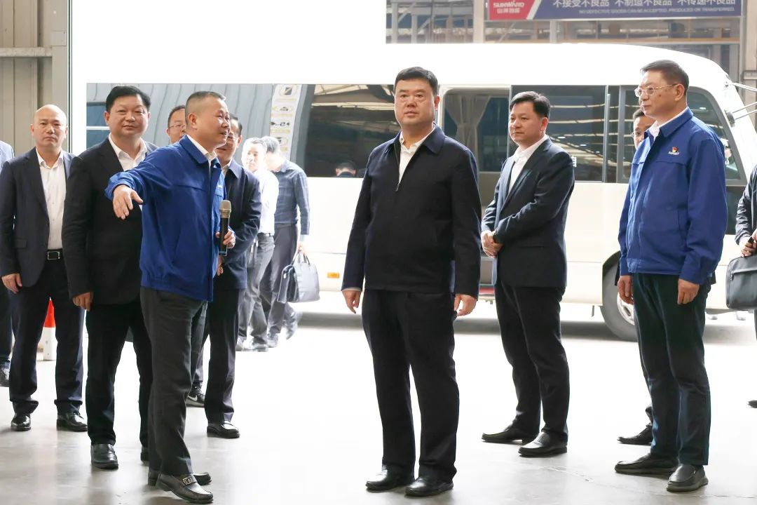 ����ʡί����ί���κ��������ǹ��ɶԹ�������