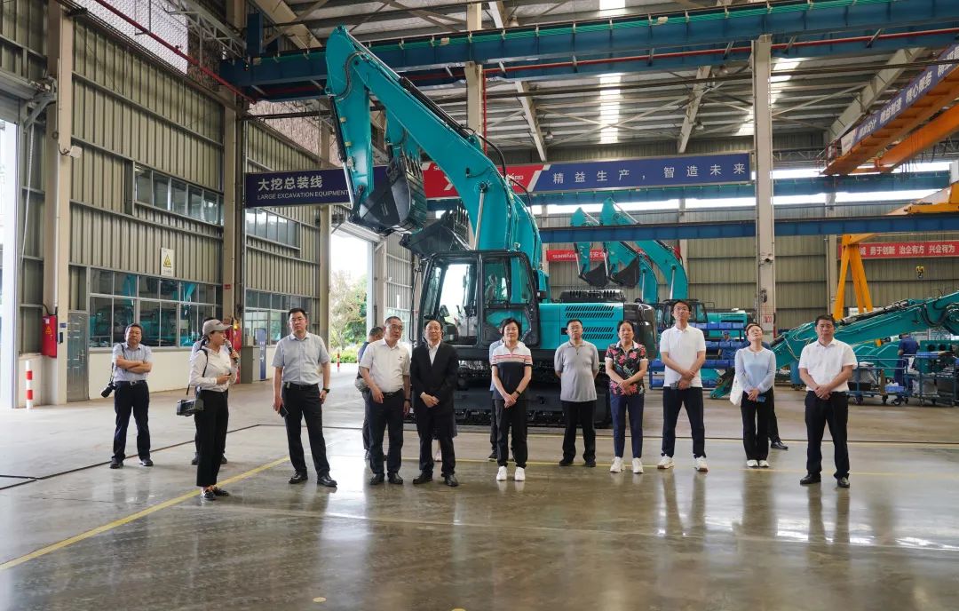 太原市政协主席操学诚调研糖果派对官网智能