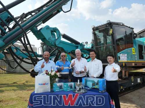 �ǹ��ɶԹ���-׷�󿵽�,����һ������