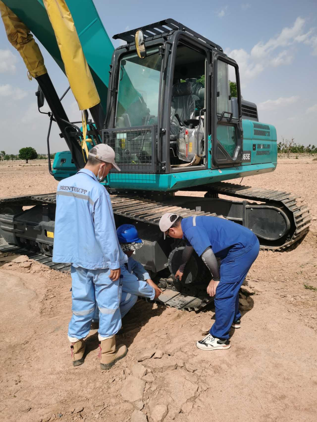 �ǹ��ɶԹ����������������й�����ɳ������������Ͷ�ʾ�ó�ƽ������ǩ����Ҫ����Э��