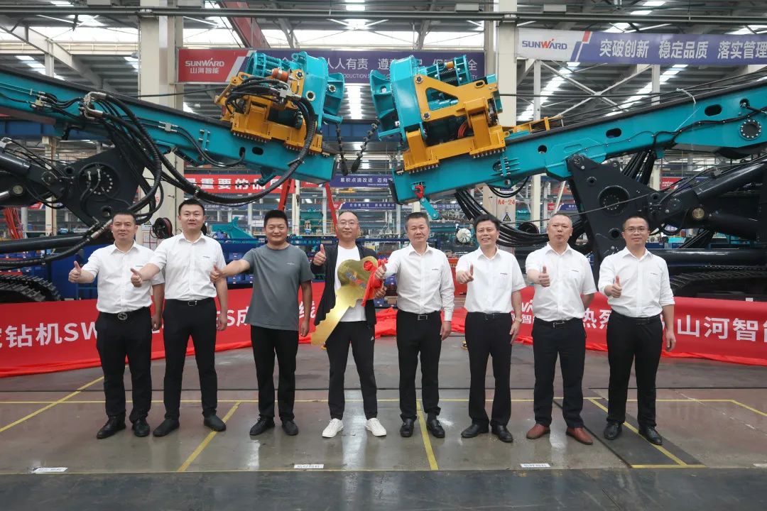 ������˫̼�����̶�δ�����ǹ��ɶԹ�����������ʽ�綯���������Һѹ����������������뽻��