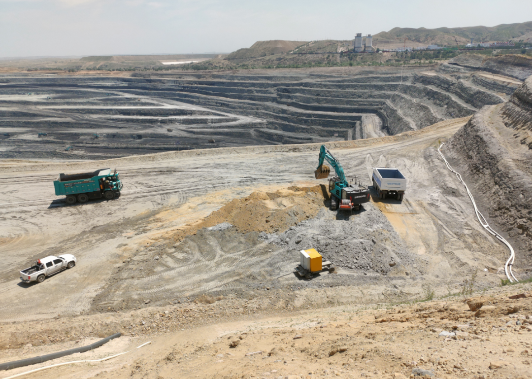 ������ɫ��ɽ�����ǹ��ɶԹ����̡����������˹��ú�������ں��ֳ��ƽ���