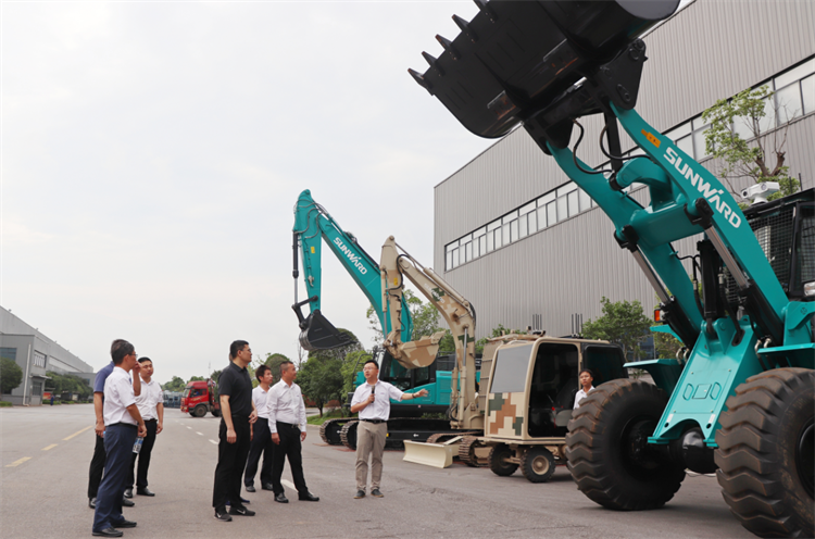 ����Ӧ����������ԮЭЭ��Ԥ�������ָ��ֳ��ձ�һ�е����ǹ��ɶԹ�������