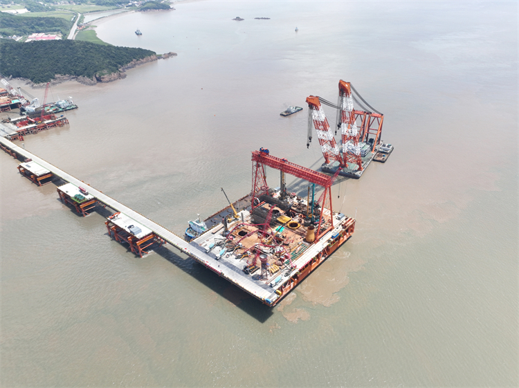 ϲ�����ǹ��ɶԹ���������ɡ�ȫ�����6.3��ֱ������׮�ɿ׳�׮