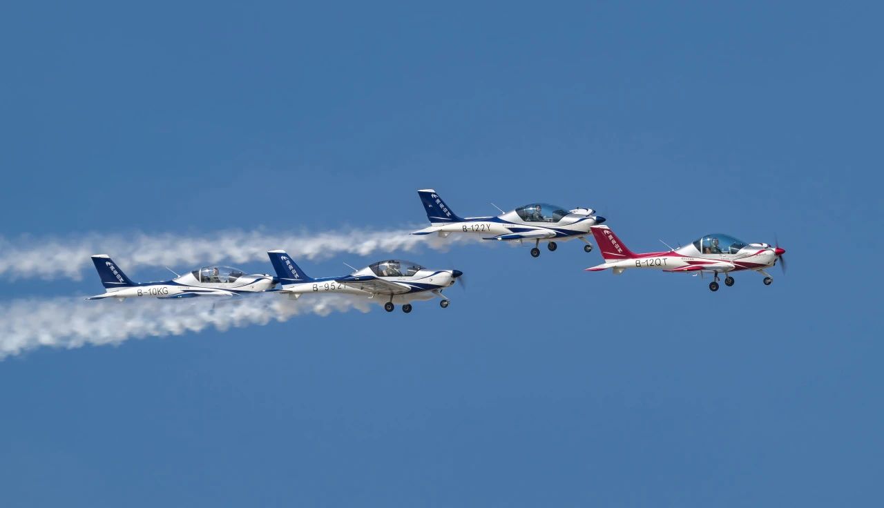 ��ʮ��ĥ���������������ɻ��ۼƺ���ʱ��ͻ��11��Сʱ��