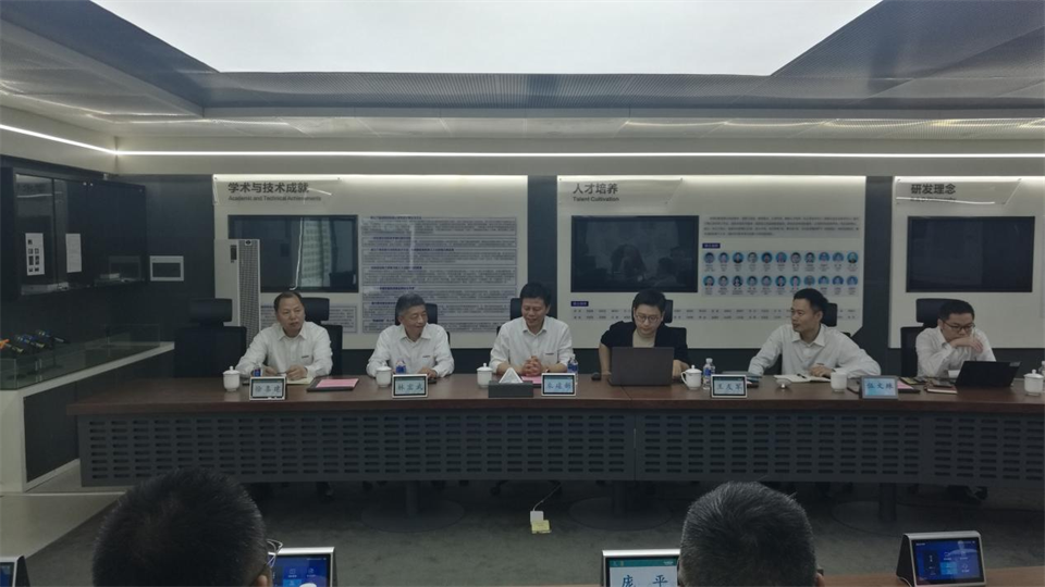 ���������ﾮ��Ӧ����Ԯ�������ƽһ�е����ǹ��ɶԹ�������