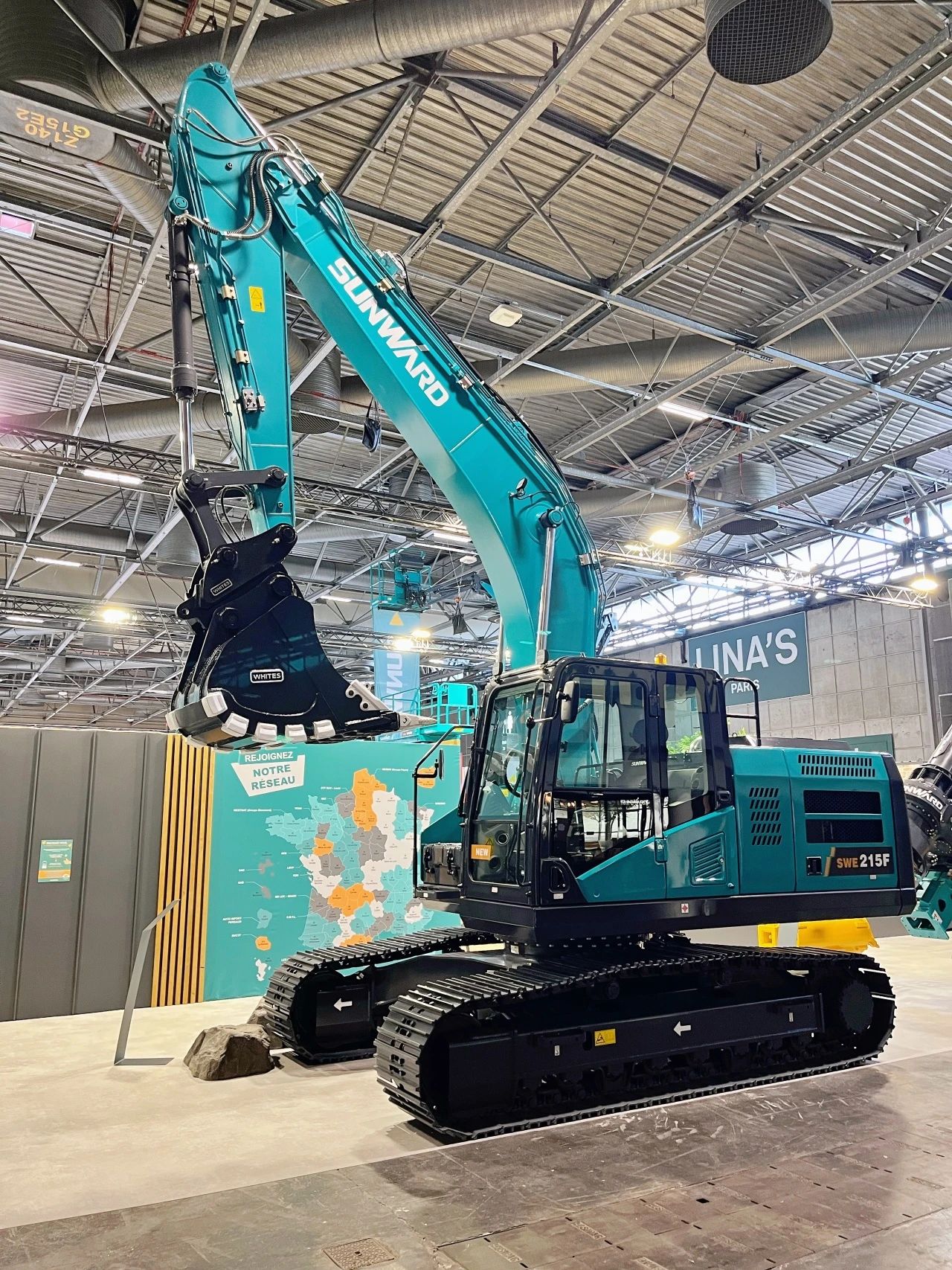 赢战INTERMAT 2024!糖果派对官网智能土方机械深耕全球高端市场