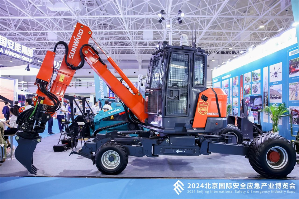 �ǻ�Ӧ�����徲��ʱ�� | �ǹ��ɶԹ�������Я8���Ʒ���౱��������