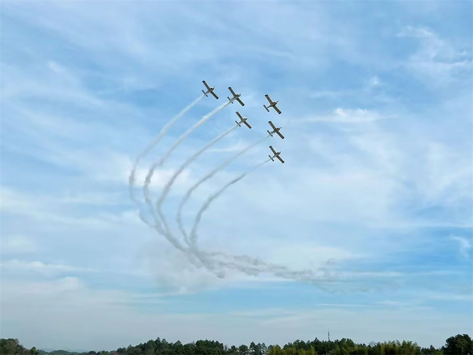 ʮ��֯���ǹ��ɶԹ����������г��Ĵ�δ�����ǹ��ɶԹ��������ݳ��ӽ���10��������˶�ʢ�����