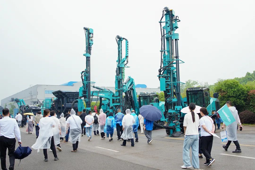 2025 CICEE | Ϊ�ͻ������ֵ���ǹ��ɶԹ������ܿͻ�������Բ������