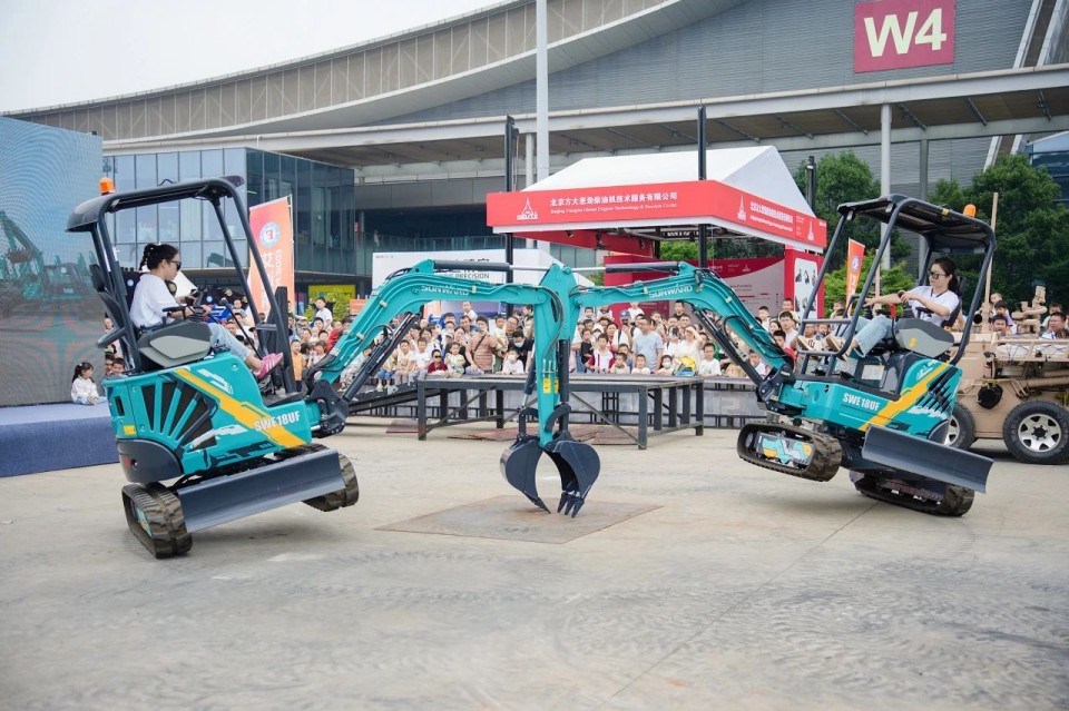 2025 CICEE | Ô²ÂúÊÕ¹Ù£¡ÌǹûÅɶԹÙÍøÖÇÄÜÕ¹ÇøÁÁµã¾«²Ê»ØÊ×