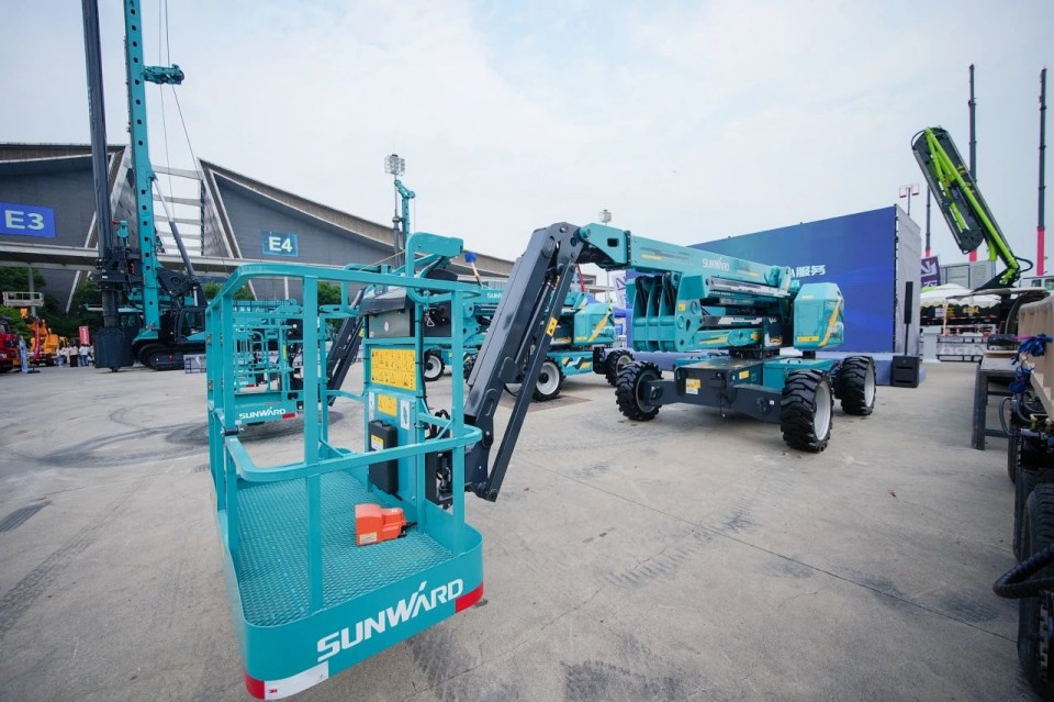 2025 CICEE | Ô²ÂúÊÕ¹Ù£¡ÌǹûÅɶԹÙÍøÖÇÄÜÕ¹ÇøÁÁµã¾«²Ê»ØÊ×