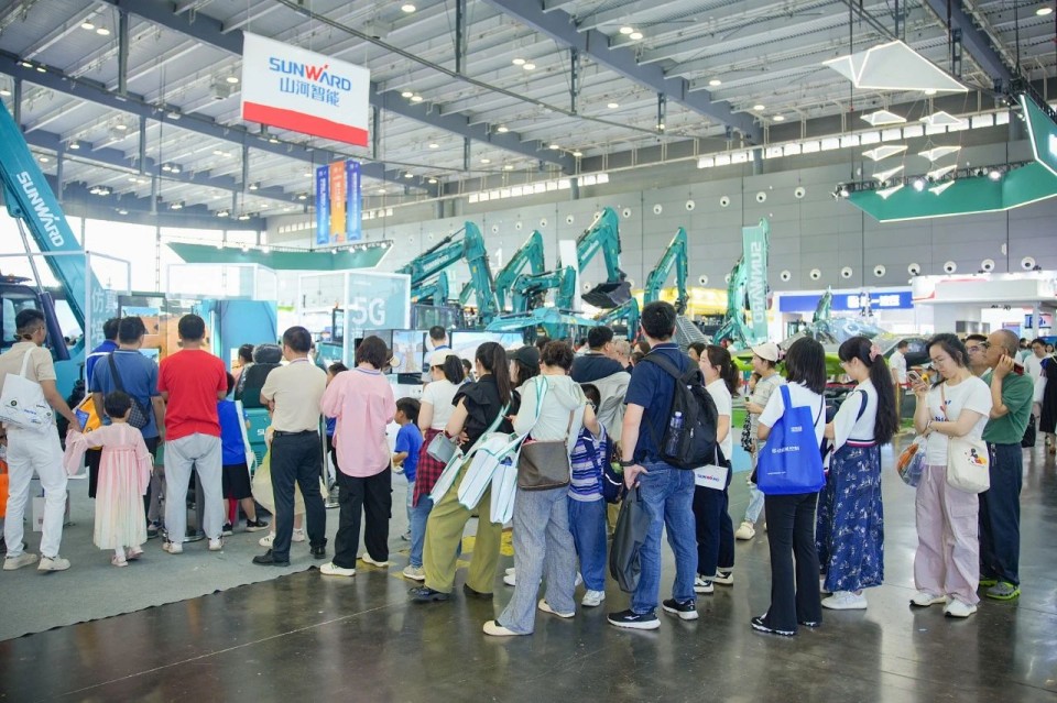 2025 CICEE | Ô²ÂúÊÕ¹Ù£¡ÌǹûÅɶԹÙÍøÖÇÄÜÕ¹ÇøÁÁµã¾«²Ê»ØÊ×