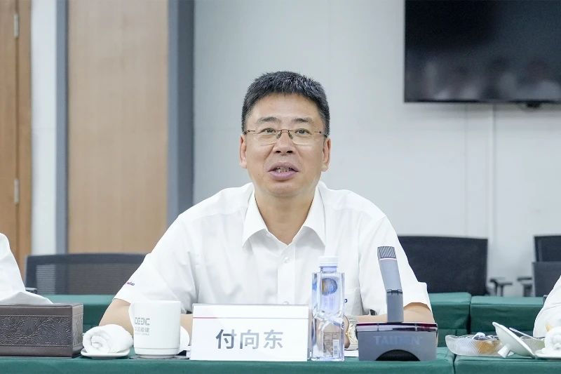 �ǹ��ɶԹ�����������������˾�ս�Ժ�����������װװ������ת���±��