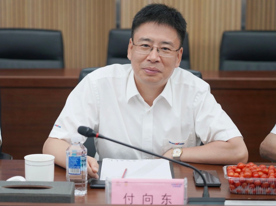 �Эͬ��ͬӪ�������������ʶ��³����˻�����ɳ��ɫԺ���³�̷�ٺ͵����ǹ��ɶԹ�������