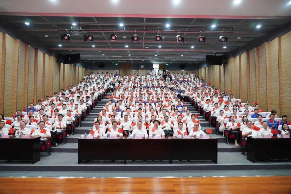 �ǹ��ɶԹ���������֯�����տ������й�������ս�������·�����˹ս��ʤ��80������