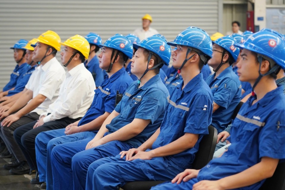 �ǹ��ɶԹ���������֯�����տ������й�������ս�������·�����˹ս��ʤ��80������