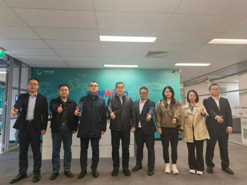 �ǹ��ɶԹ���-׷�󿵽�,����һ������