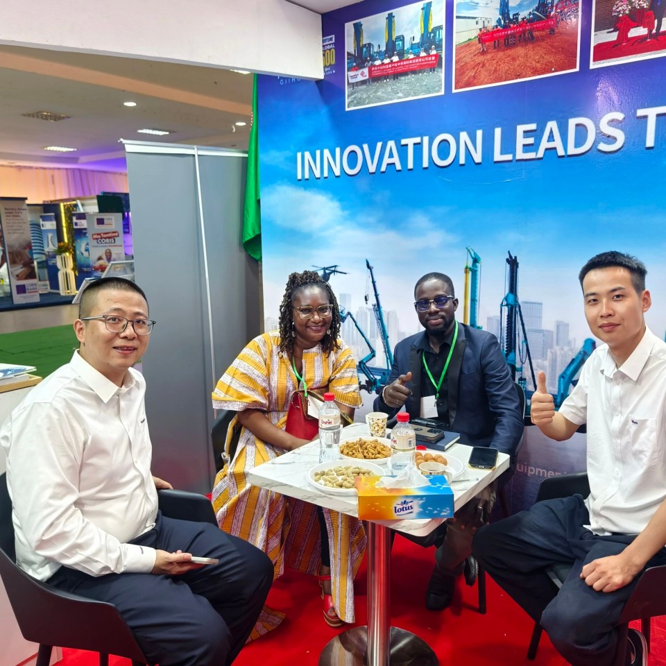 糖果派对官网智能亮相首届“投资布基纳法索”国际论坛