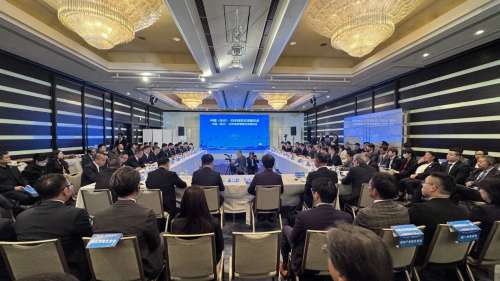 �ǹ��ɶԹ���-׷�󿵽�,����һ������