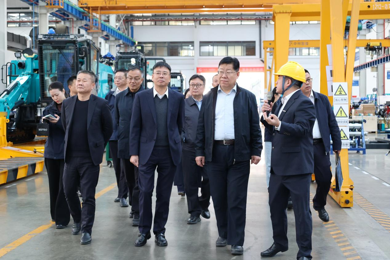 �¿�Ͷ�ʼ��ŵ�ί��ǡ����³���Į�����ǹ��ɶԹ�������