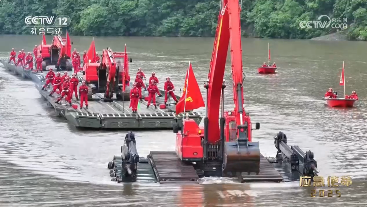 �⽻�������������·����й����������ھ��