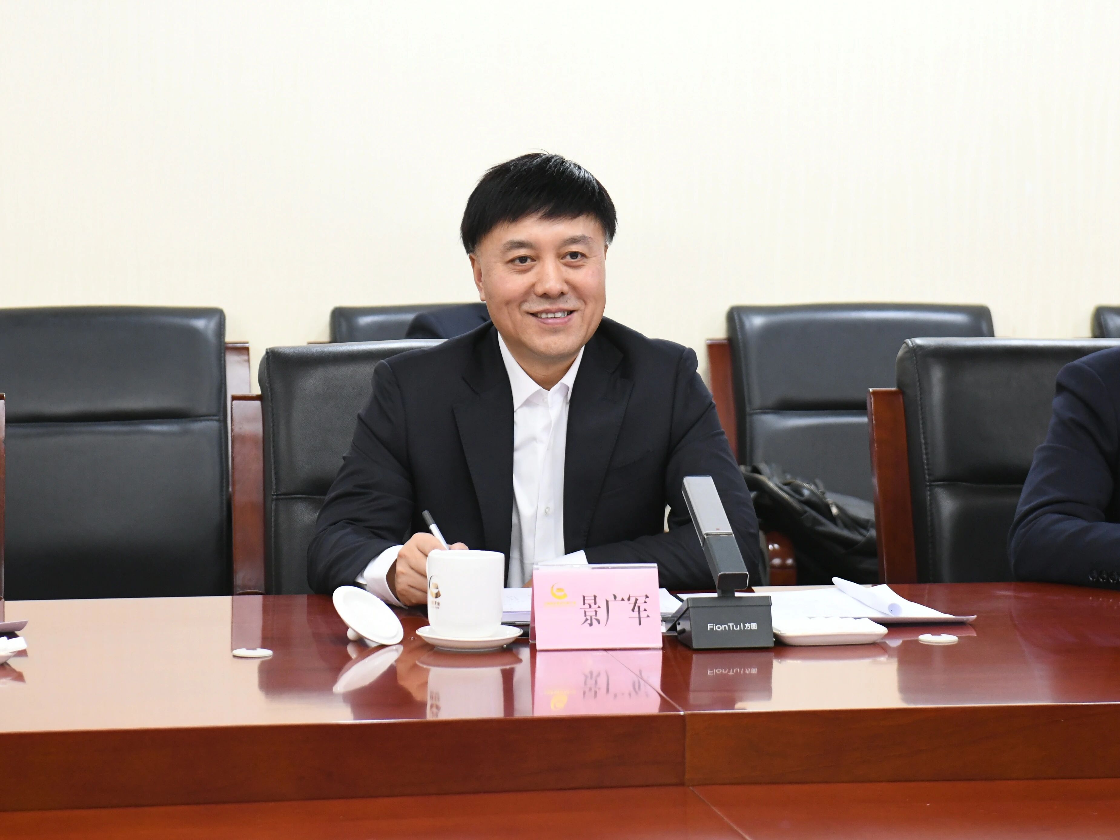 ���ݹ��ؼ��Ŷ��³���������ǹ��ɶԹ��������Ŷӵ��й��ƽ�����ý���