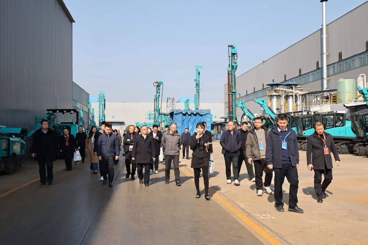 ����ʡ���̹���ѧ��2025��ѧ��������ǹ��ɶԹ�����ҵ�Ǿ���