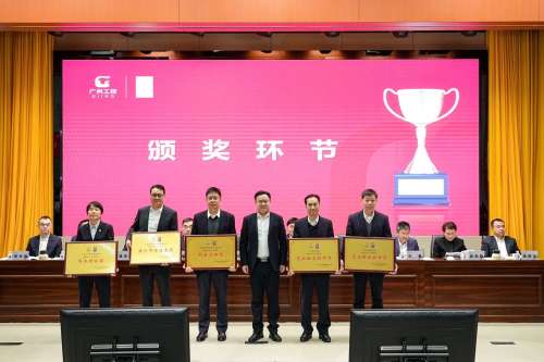 �ǹ��ɶԹ���-׷�󿵽�,����һ������